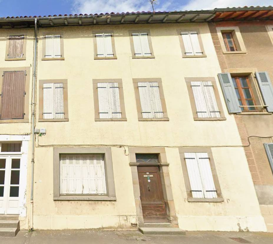 MAISON DE VILLE AVEC COUR ET GARAGE A DAUMAZAN SUR ARIZE